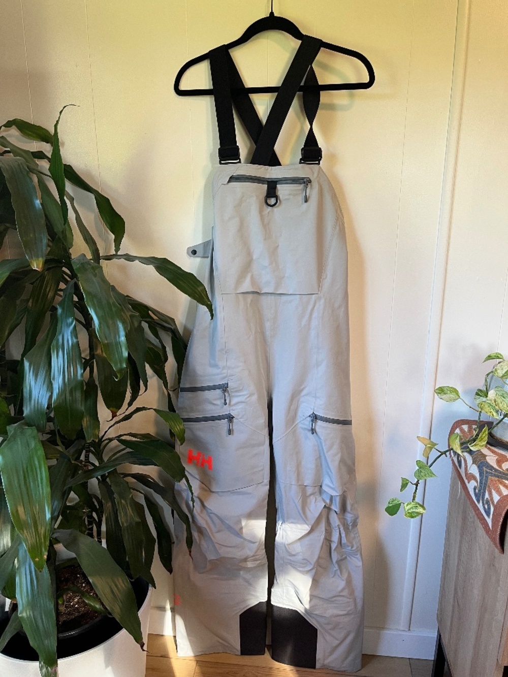 Helly Hansen LIFA Infinity Pro Waterproof Ski Snow Bib Pants L/XL NWOT